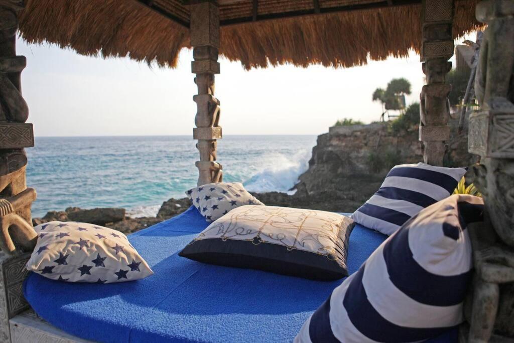 Villa Lumba Lumba - Oceanfront & Spectacular View! Nusa Lembongan  Exterior photo